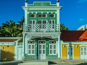 Step Back in Time in Oranjestad